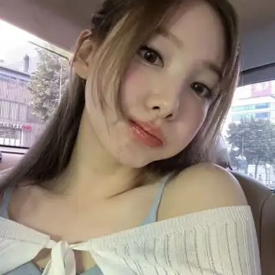 于希月